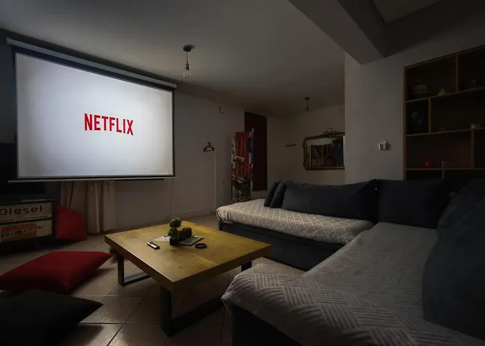 Athens Metro Apartment
