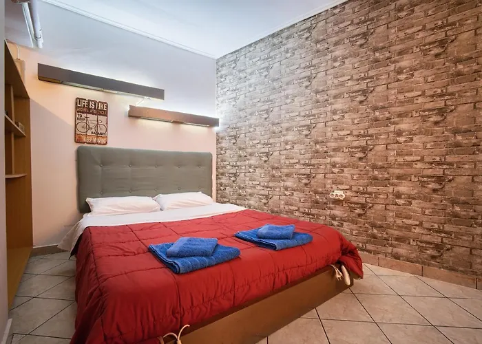Athens Metro Apartment
